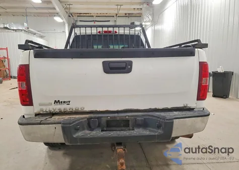 2011 Chevrolet Silverado C1500 Lt z USA, uszkodzony, nr VIN 1GCRCSE06BZ374159